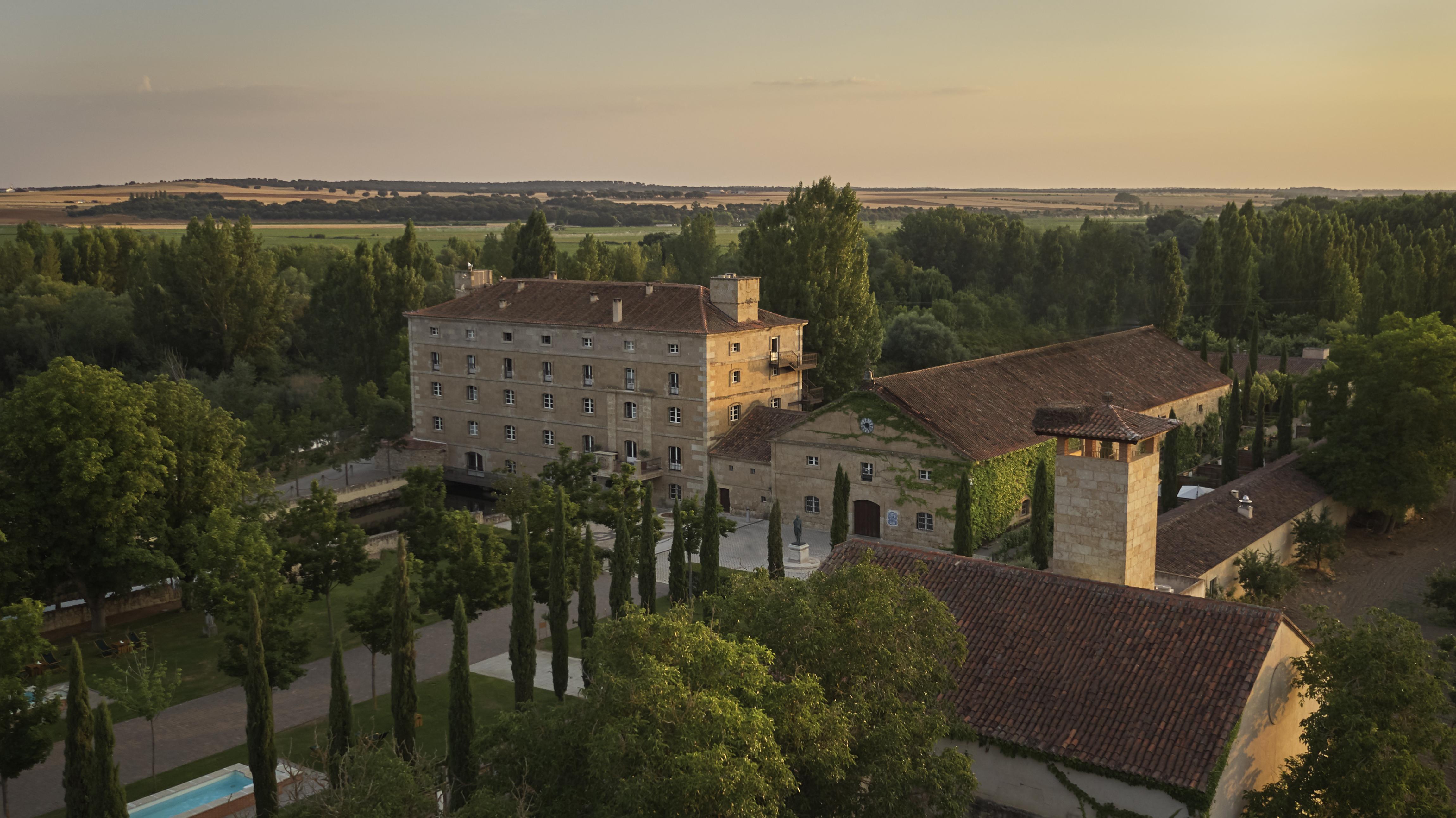 Hacienda Zorita Wine Hotel & Spa 巴尔韦尔东 外观 照片 The Château de Chaumont